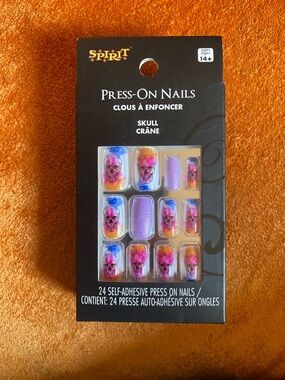 Spirit Skull Art Press-On Nails